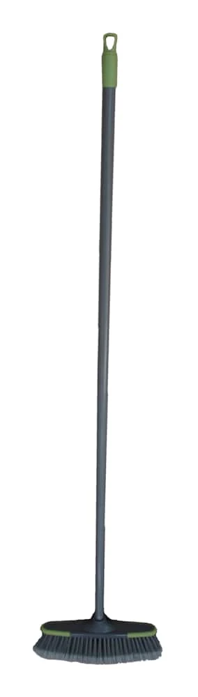 FRANK Deluxe Multi-Surface Broom 5 FRANK Deluxe Multi-Surface Broom - Image 3