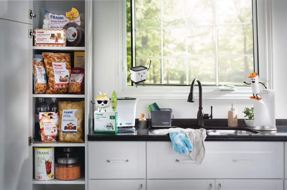 FRANK Canadian Maple And White Cheddar Popcorn Mix, 180-g 4 FRANK Canadian Maple And White Cheddar Popcorn Mix, 180-g - Image 2